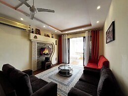 Sea Breeze Beachfront Apartments