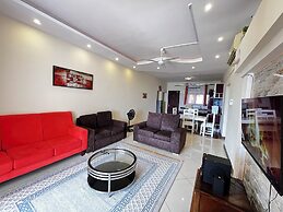 Sea Breeze Beachfront Apartments