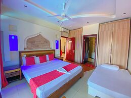 Sea Breeze Beachfront Apartments