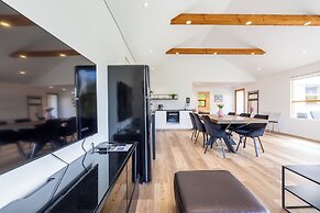 Laugavellir House and Tower Suite