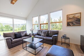 Laugavellir House and Tower Suite