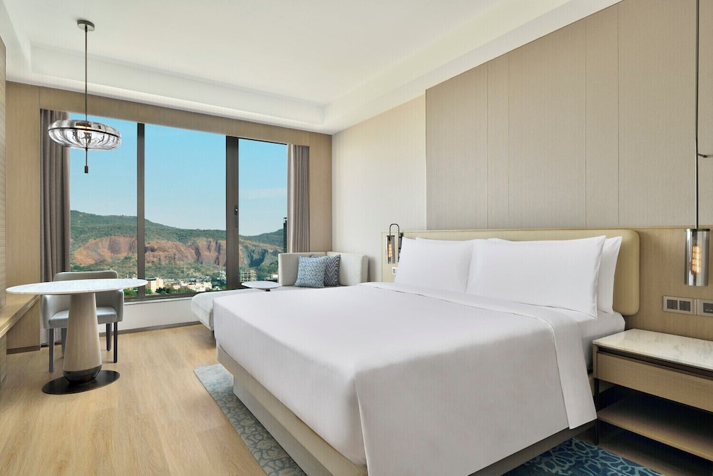 Navi Mumbai Marriott Hotel