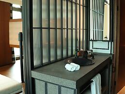 Flow And Co. Qingdao, Autograph Collection