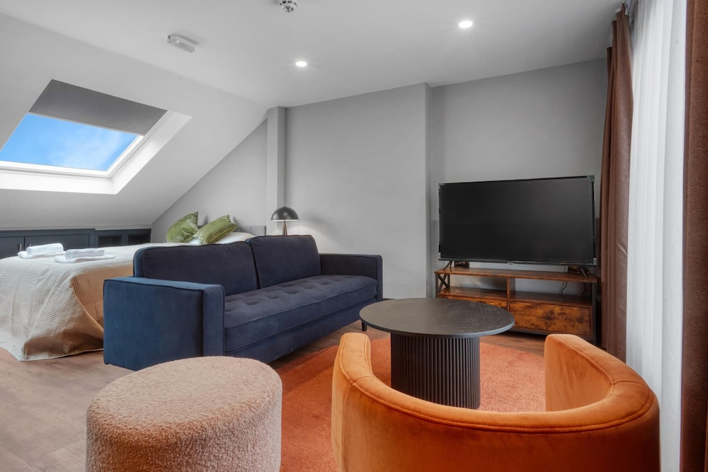 Immaculate Luxury Studio in London