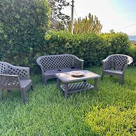 Rock Garden Villa in Isola