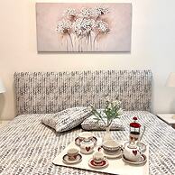 Rock Garden Villa in Isola
