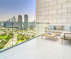 Luxe and Modern Duplex in Difc