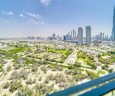 Luxe and Modern Duplex in Difc