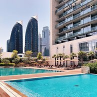 Luxe and Modern Duplex in Difc