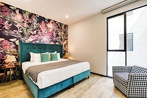 MEDELLIN 148 by Mr. W