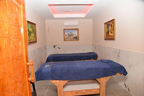 CRB Crown Residence Belek Health & Spa