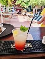 Hotel Melissa Gold Coast