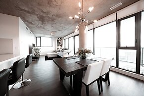 Sky Palace