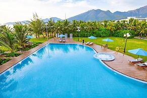 LangCo Bay Retreat