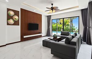 LangCo Bay Retreat