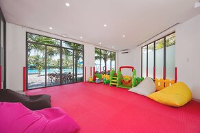 LangCo Bay Retreat