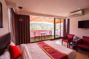 Sapa Crown Hotel