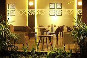 Magnet Hotel