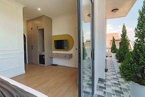 Storij Home & Coffee