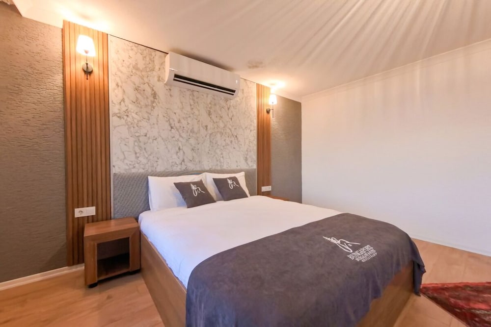 Bungaport Bungalows&Suites