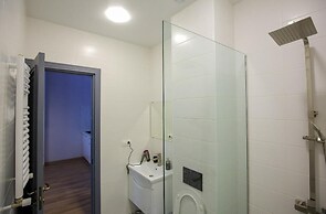 Seventh floor apartment