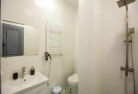 Seventh floor apartment
