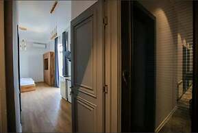 Seventh floor apartment
