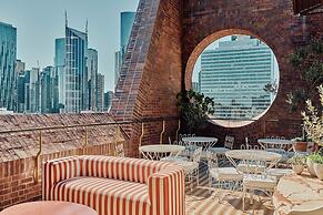 Hyde Melbourne Place