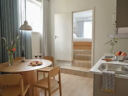 Flora Apartment Hotel