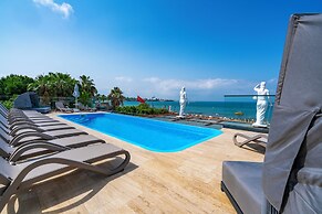 Simus Beach Hotel