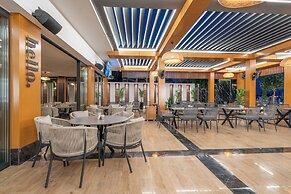 Simus Beach Hotel