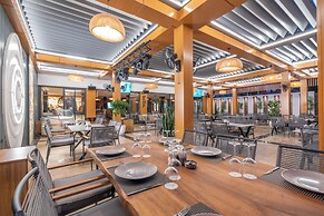 Simus Beach Hotel