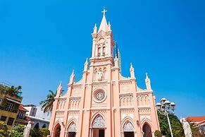 Corgi House Danang