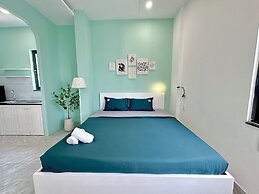 Corgi House Danang
