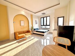 Corgi House Danang