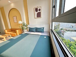 Corgi House Danang
