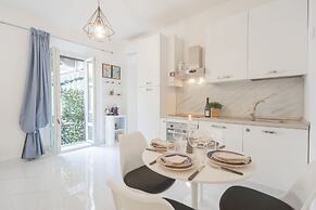 Luce Apartment in Como