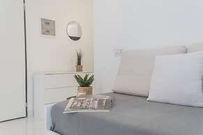 Luce Apartment in Como