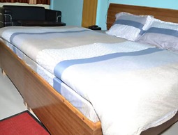 Hotel Himshikhar Joshimath