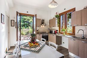 Febo House by Wonderful Italy