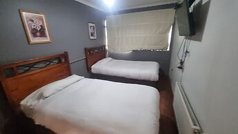 Hotel Dikran