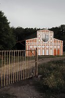 Chateau Chapiteau