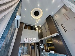 Sky Park Hotel