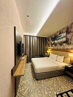 Sky Park Hotel