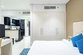 SuperHost - Chic Studio on the 16th Floor in Business Bay