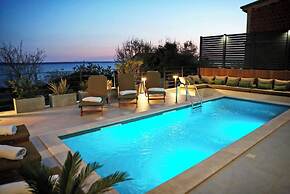 Villa Seabatical