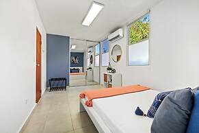Cacique by Otium