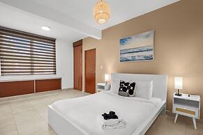 Cacique by Otium