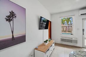 Cacique by Otium
