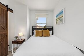 Cacique by Otium